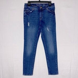 Anthropologie Noisy May Med Wash Blue Lightly Distressed Slim Leg Jeans 27